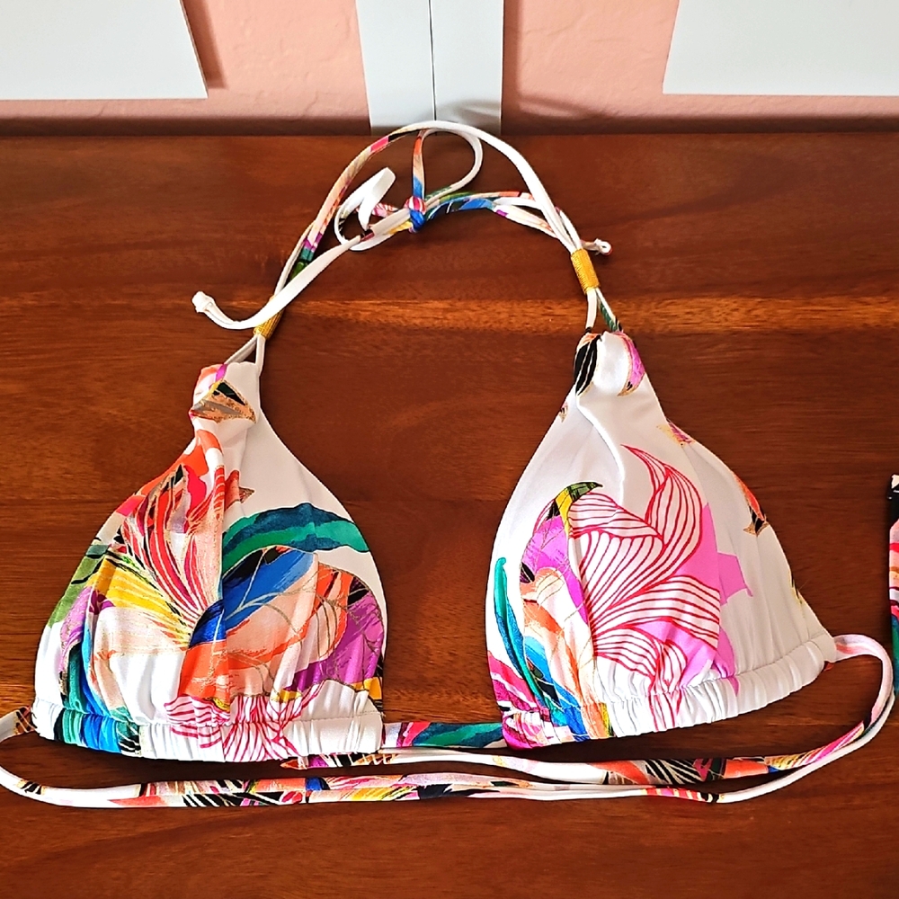 La Blanca Paradise Halter Neck Bikini Top